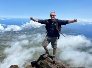 Pico Mountain Ascent