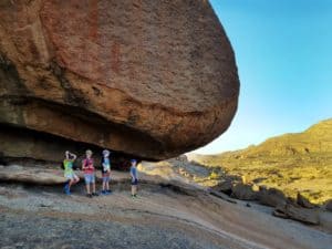 Ai Aiba Rock Painting Lodge